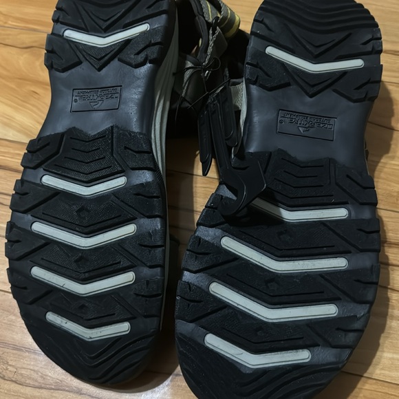 Ozark Trail Men’s Trek Sandal - Picture 3 of 4